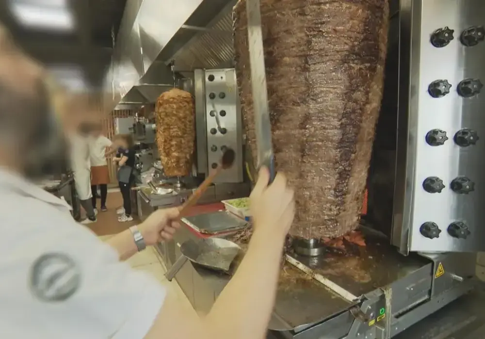 Kula mocy kebab - co to jest i dlaczego budzi kontrowersje?
