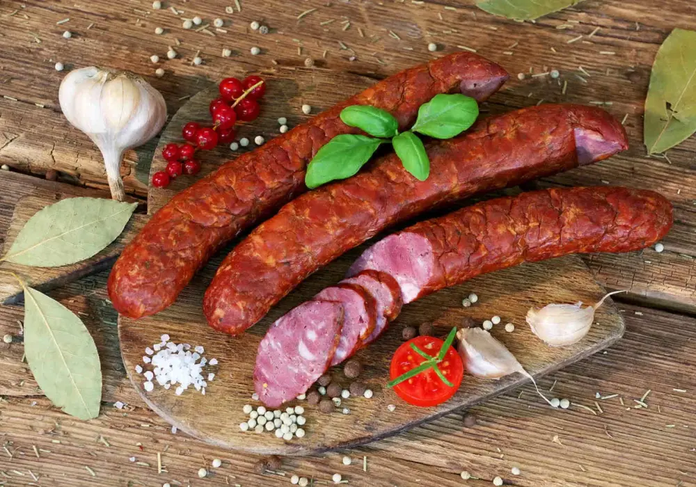 Kiełbasa z daniela - odkryj wyjątkowe smaki i przepisy na dania