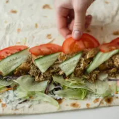 Ile kcal ma kebab w cieście? Zaskakujące różnice w kaloriach!