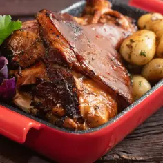 Jak wędzić golonkę, aby uzyskać soczysty i aromatyczny smak