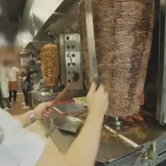 Kula mocy kebab - co to jest i dlaczego budzi kontrowersje?