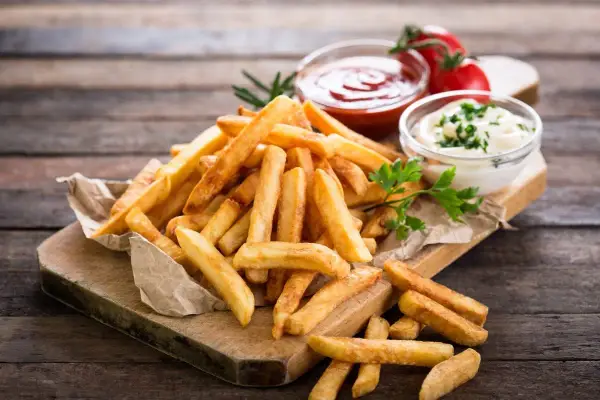 Co do frytek na obiad bez mięsa? Pyszne i zdrowe propozycje na lunch